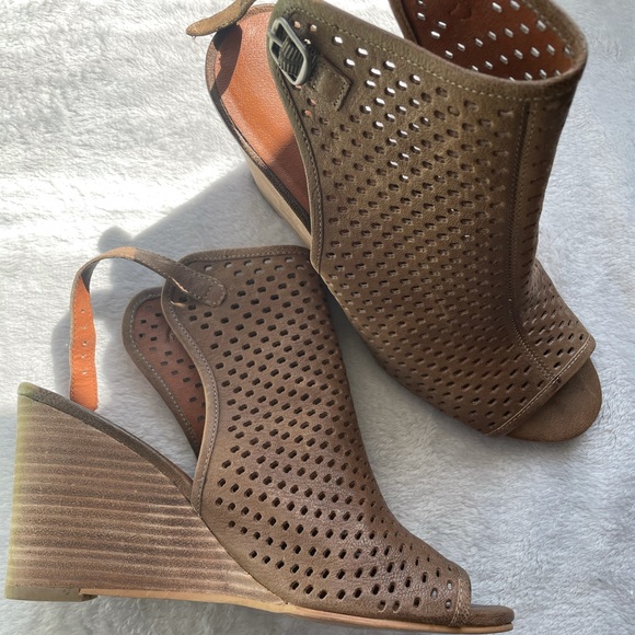 Lucky Brand | Shoes | Lucky Brand Brown Wedges | Poshmark
